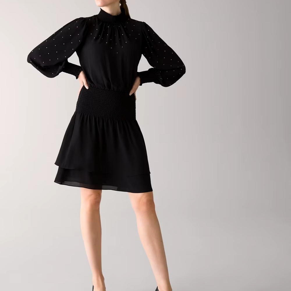 White house Black market Petite Long Sleeve Blouson Dress. Size xs.